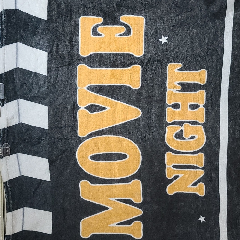 Movie Theater Print Throw Blanket, Super soft flannel polyester, Lap Size NWT - Picture 2 of 4